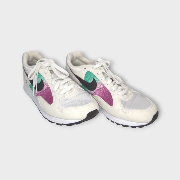 Womens Nike Air Skylon 2 Clear Emerald Sneaker Shoe Size 7.5 - Picture 2 of 11